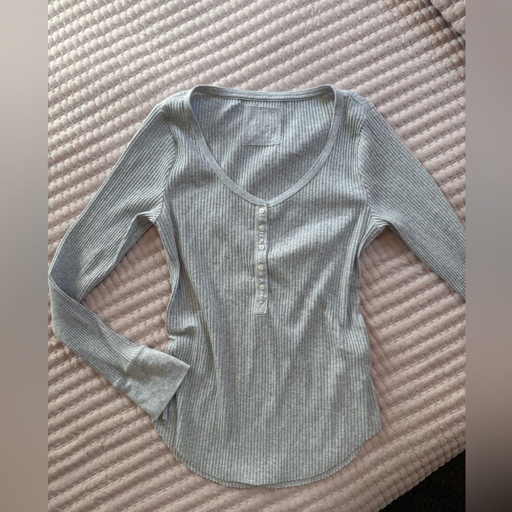 Aerie long sleeve Henley tee